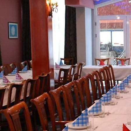 Hotel Imzit 3*